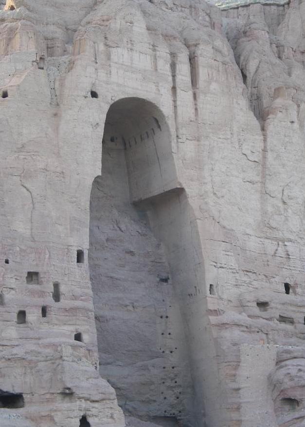 The empty niche where the taller Buddha stood, 2005